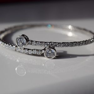 Silver Overlapping Bracelet